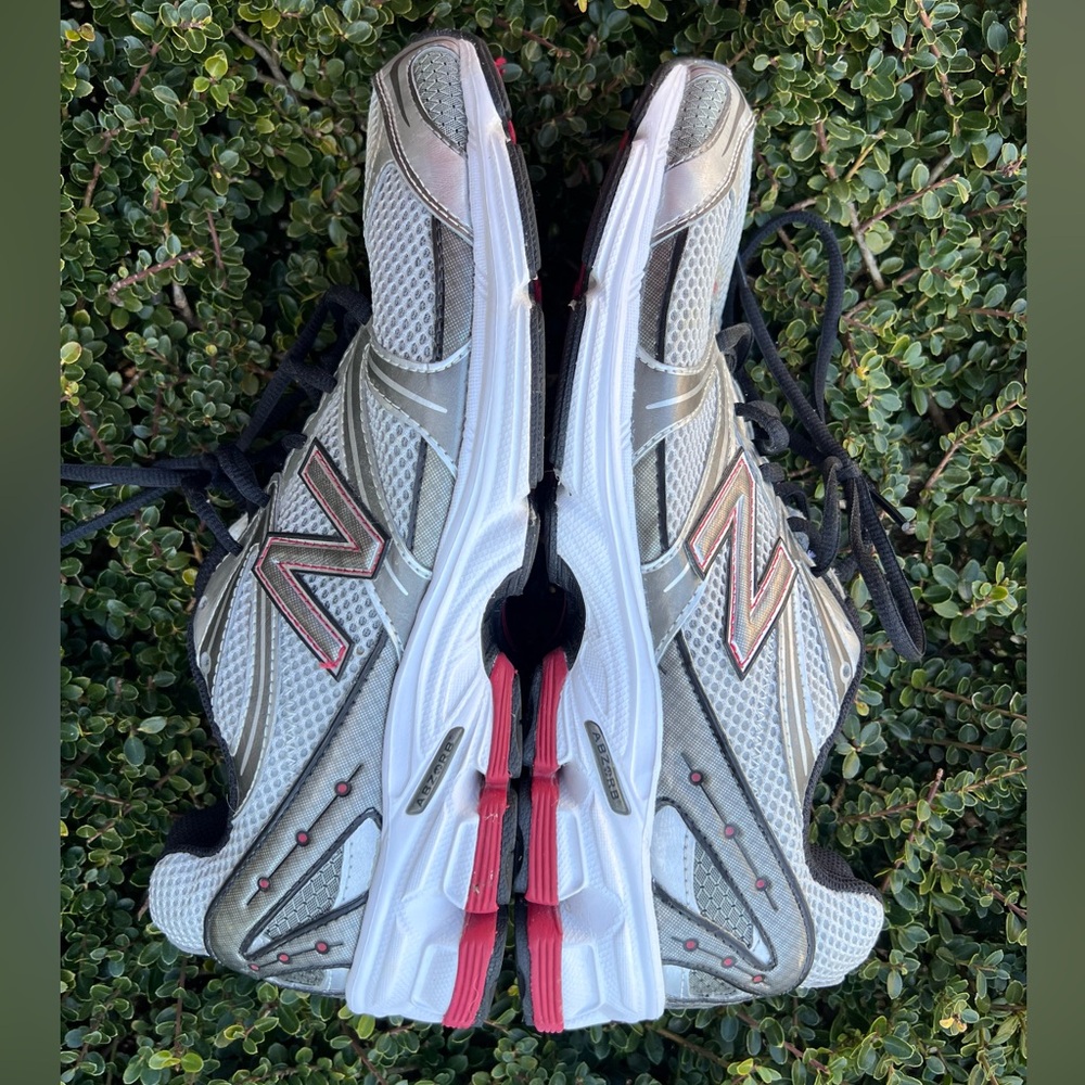 New Balance Men MR580SBR Cushioned Running Shoe Silver Red USA Made Size 10 - Picture 10 of 14